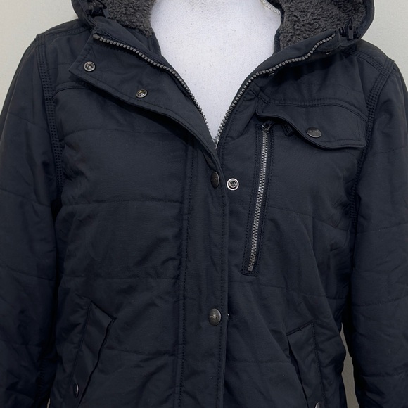Carhartt || Women's Utility Jacket size Small - Picture 7 of 15